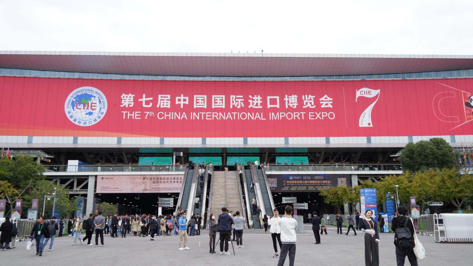中国进博会|立博ladbrokes与英国HEALTHY AIR TECHNOLOGY公司成功签署独家代理协议！ image1